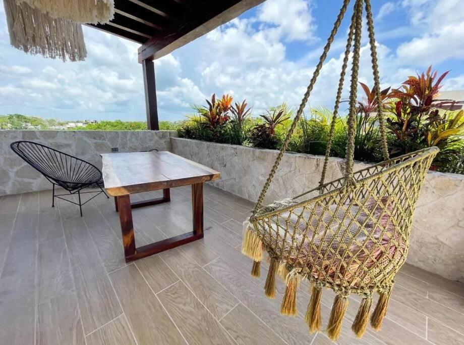 Spacious 2 Bdr PH Blue Luxury Condo Pvt pool terrace Jungle View - 3