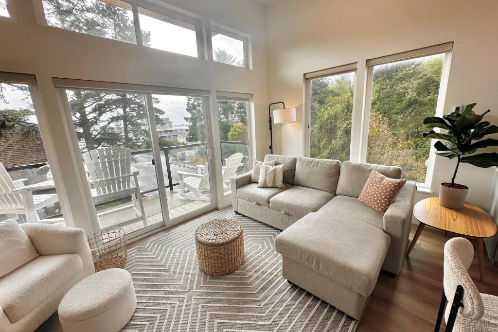 Bay View Loft, Lincoln City