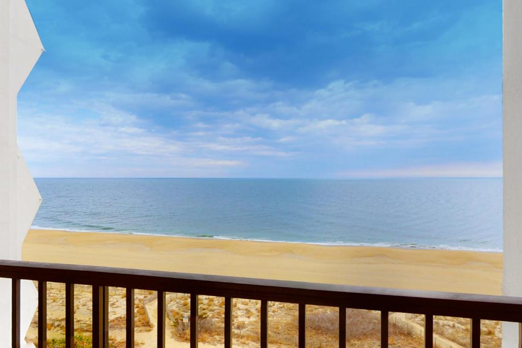 Pyramid 8H, Ocean City