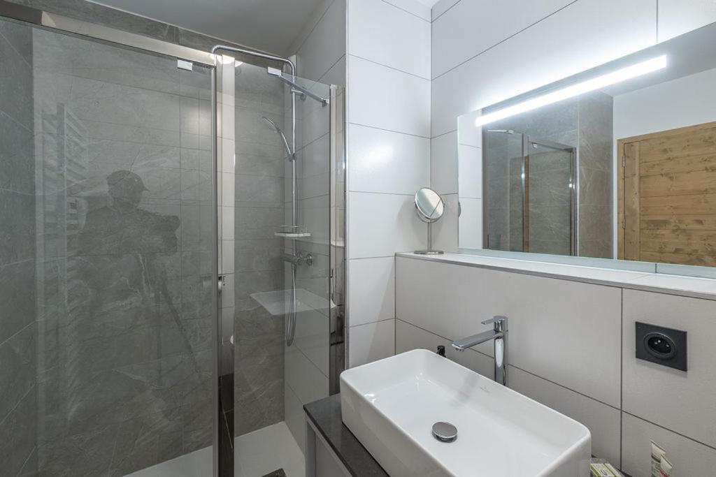 Alpe d'Huez Houses - Chez Lydia - Fermes de l'Alpe - 104m2 d'espace et de confort pour 6 - 5