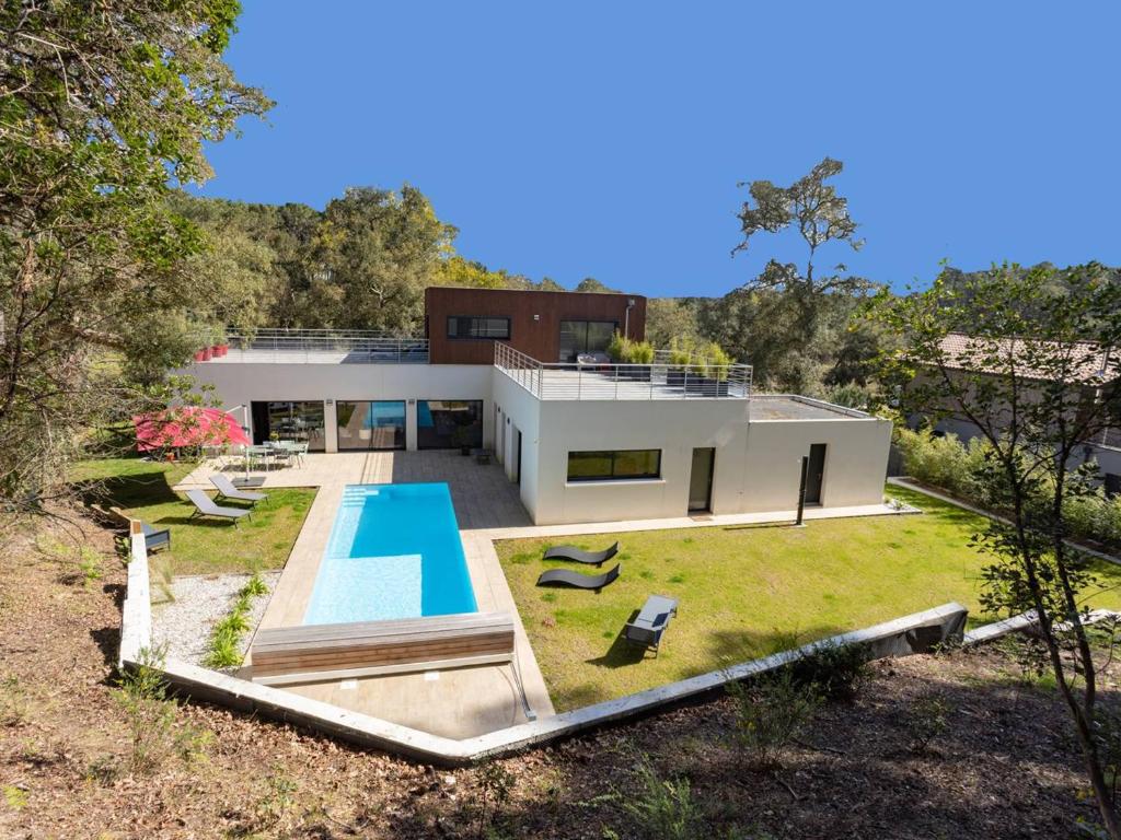 Villa avec Piscine Chauffée à 200m du Lac d'Hossegor - 2