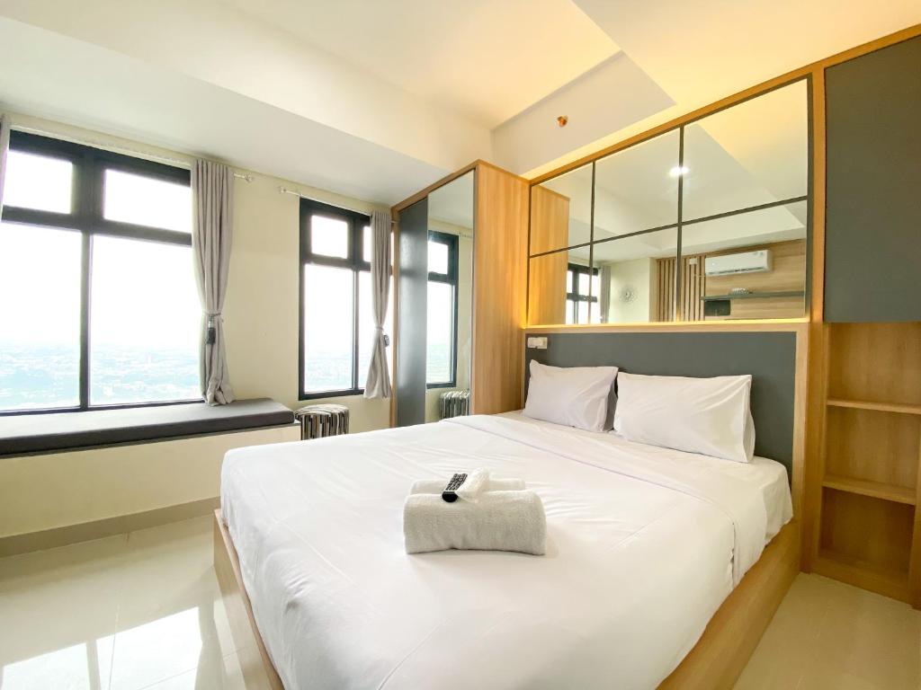 Minimalist Studio at Pollux Chadstone Apartment By Travelio, Cikarang