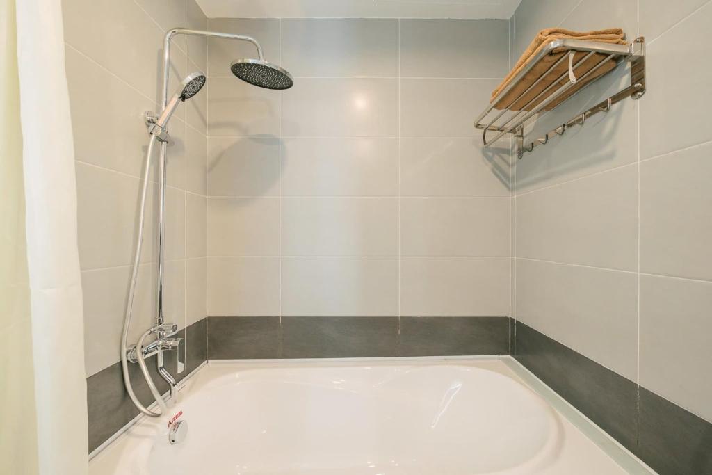 Lux Apartment Ngọc Khánh 2