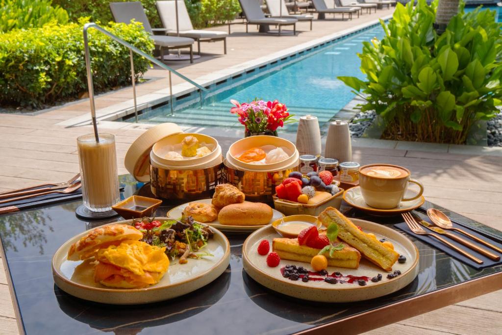 Food and beverages, The Barracks Hotel Sentosa by Far East Hospitality in Singapore