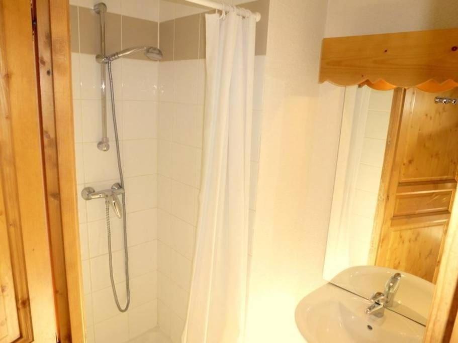 Grand Panorama 216 - 2 bed Apt, next to Bettex lift, sleeps 6 - 2
