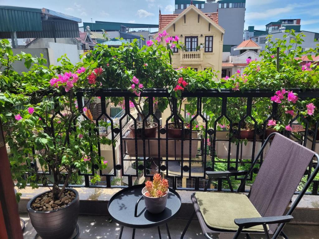 The Delice house near Train street, old Quarter