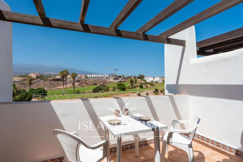 Huge Terrace Holiday in Heated Pool Complex with Teide Views FC1209 - 2