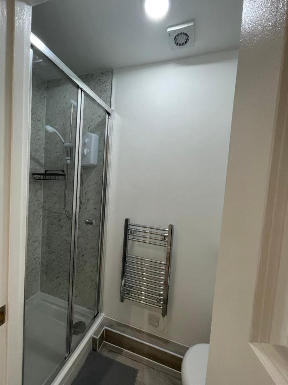 Executive Ensuite Double Room, Milton Keynes up to 28 OFF