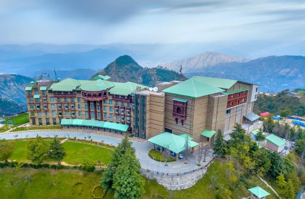 Pearl Continental Hotel Malam Jabba, hotel v destinaci Swat