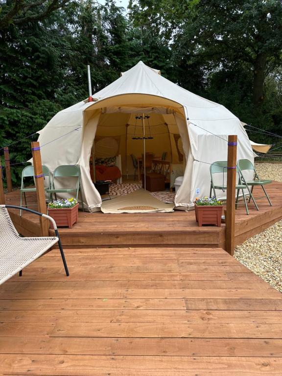 The Lily Pad Off Grid, Kingham