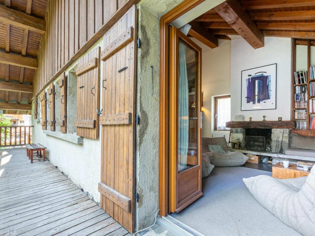 Chalet individuel, chaleureux avec cheminée et WIFI à Val-d'Isère - 5