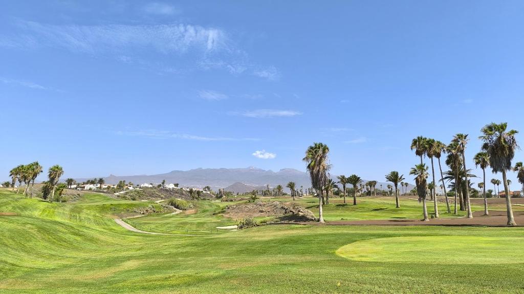 Fairways Club - TEIDE VIEW OASIS - heated pool, family apt - 4