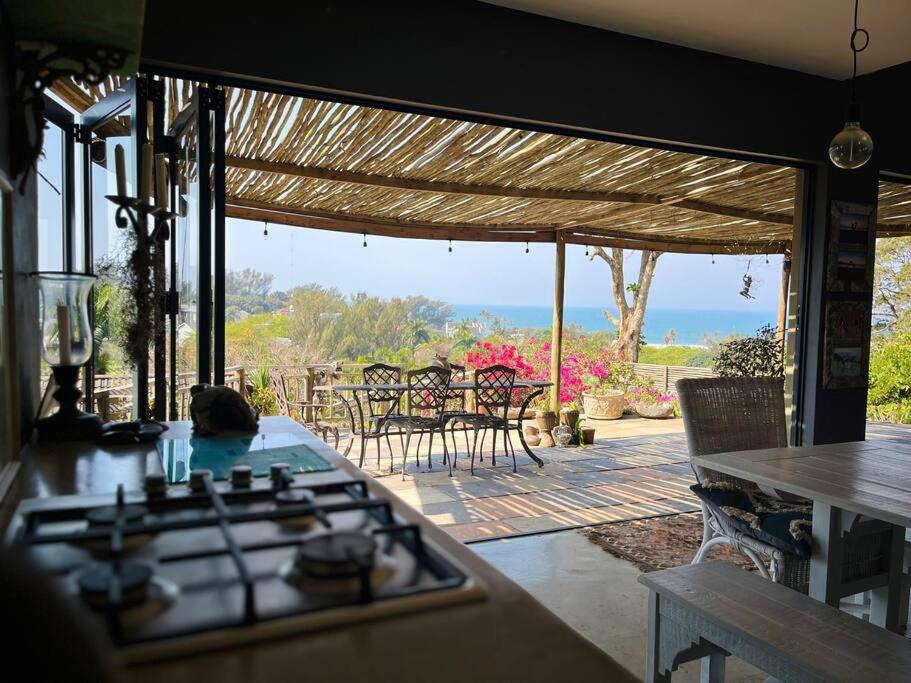 Bohemian Beach Loft - Salt Rock, Ballito