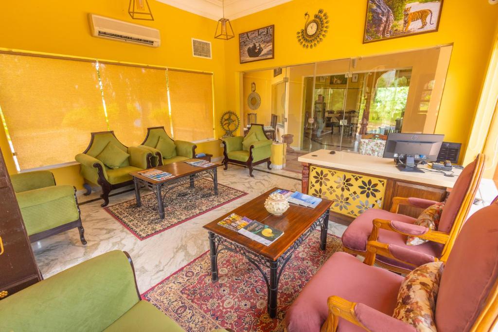 Shahpura Gandharva Retreat フロント・ロビー