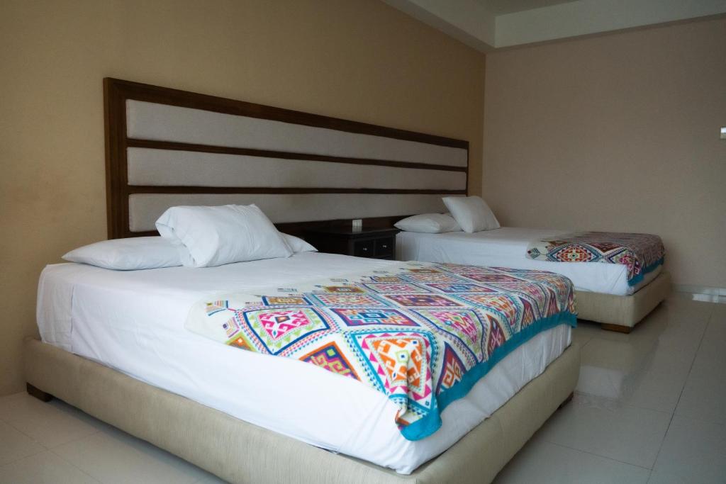 Infinity Suites doble room 202 - 2