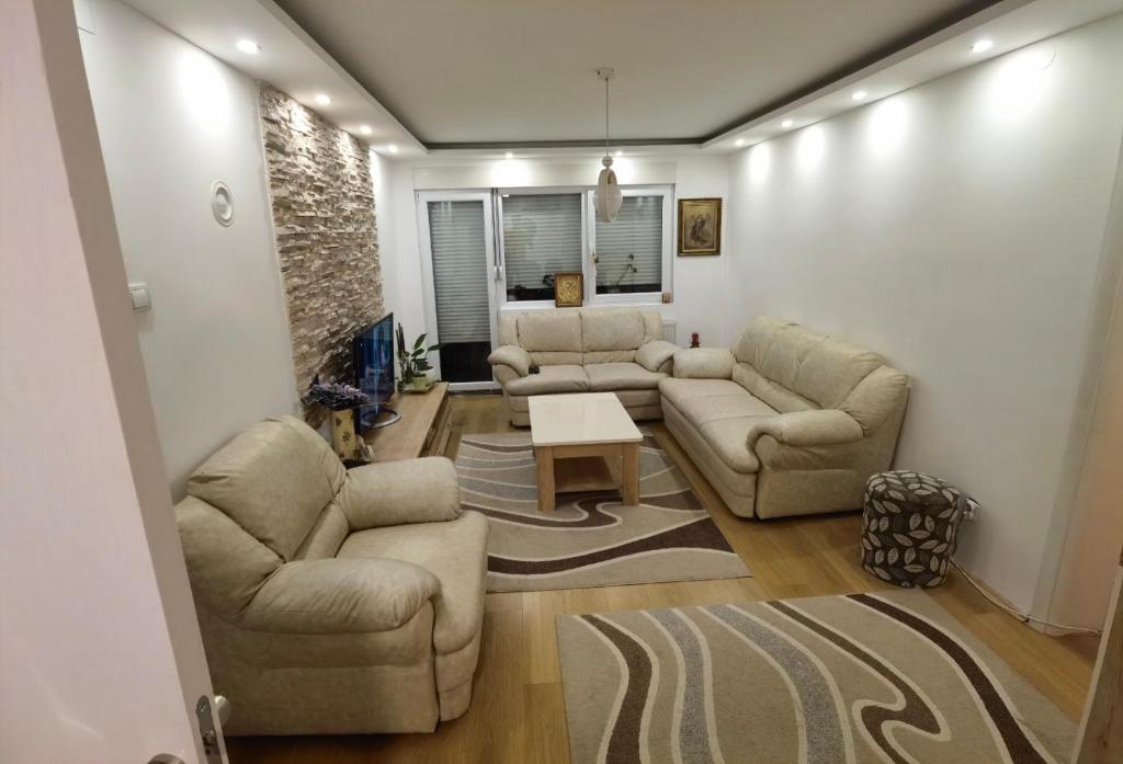 Apartman Emilija i Julija - 1