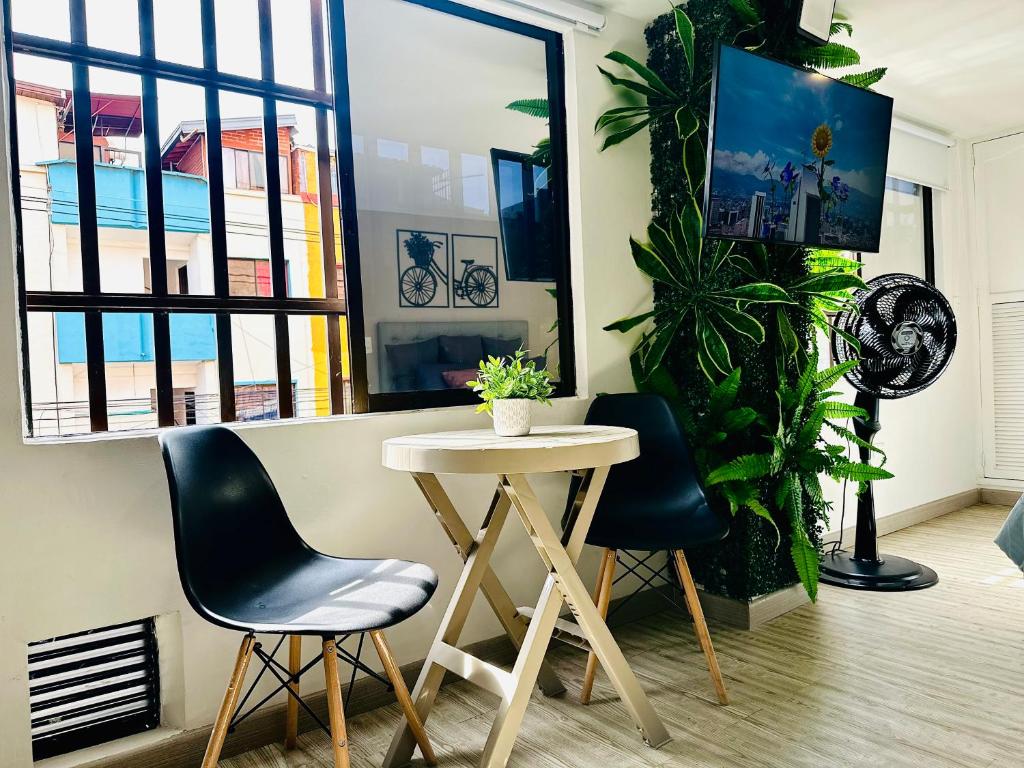 Cozy Loft in the Heart of Medellín - 2