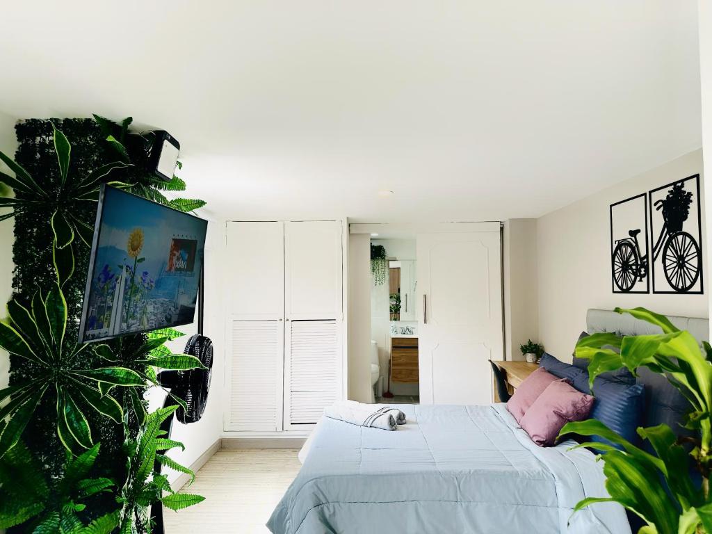 Cozy Loft in the Heart of Medellín - 4