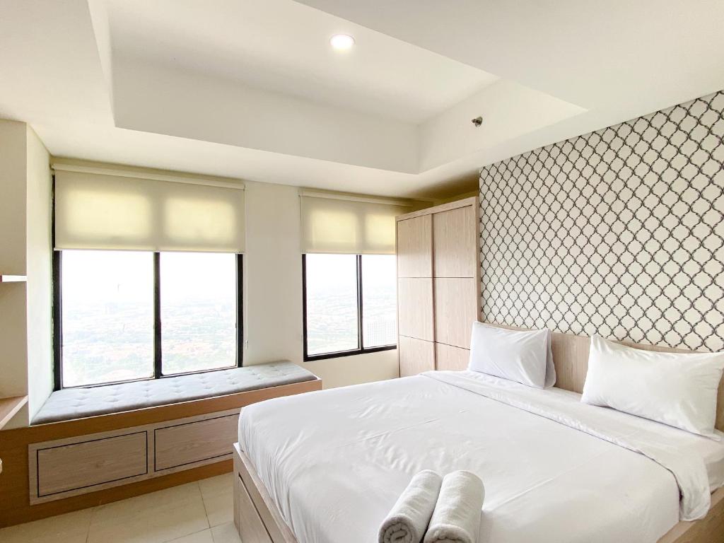 Simply Look Studio at Pollux Chadstone Apartment By Travelio, Cikarang
