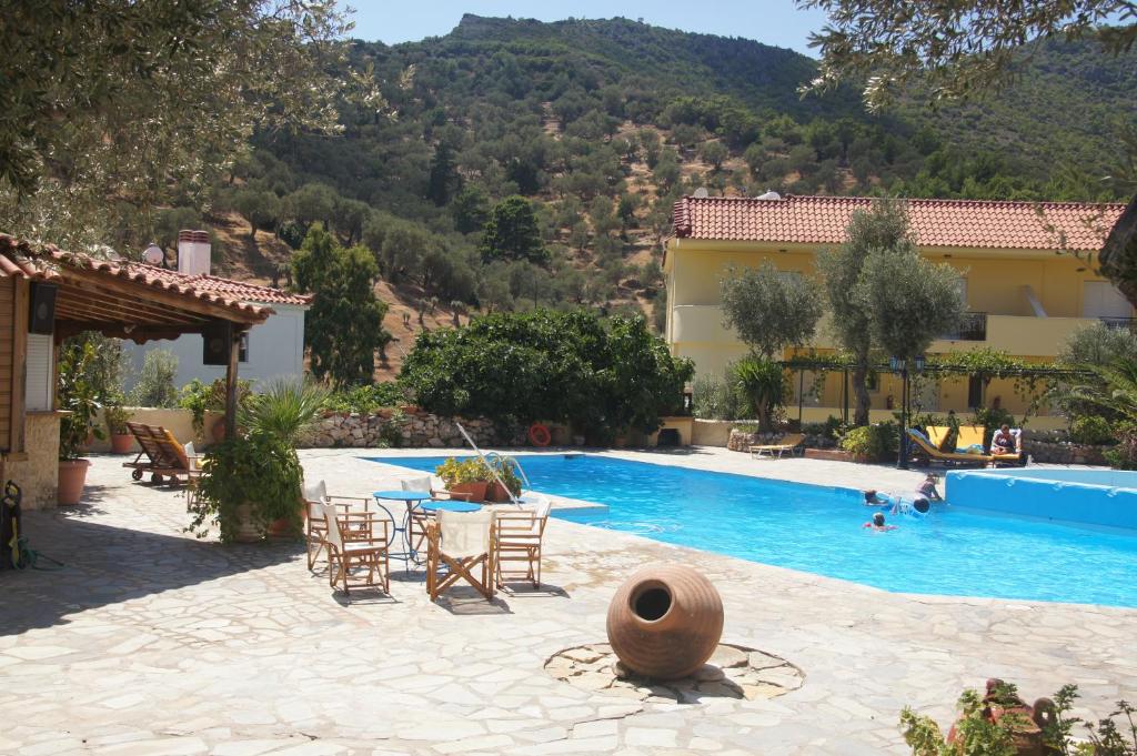Limnionas Bay Village Hotel photo