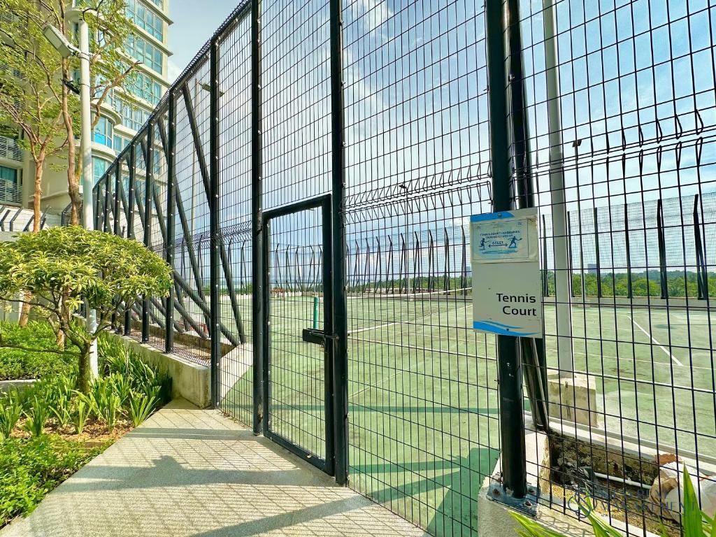 Tennis court