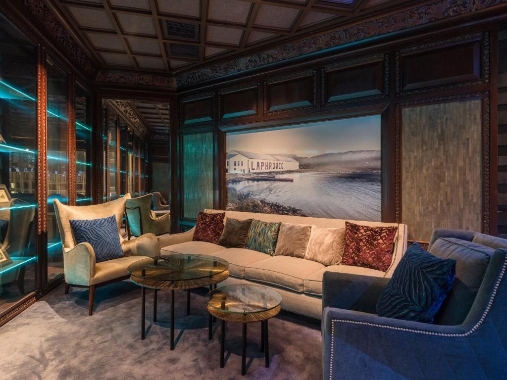 Bar/lounge