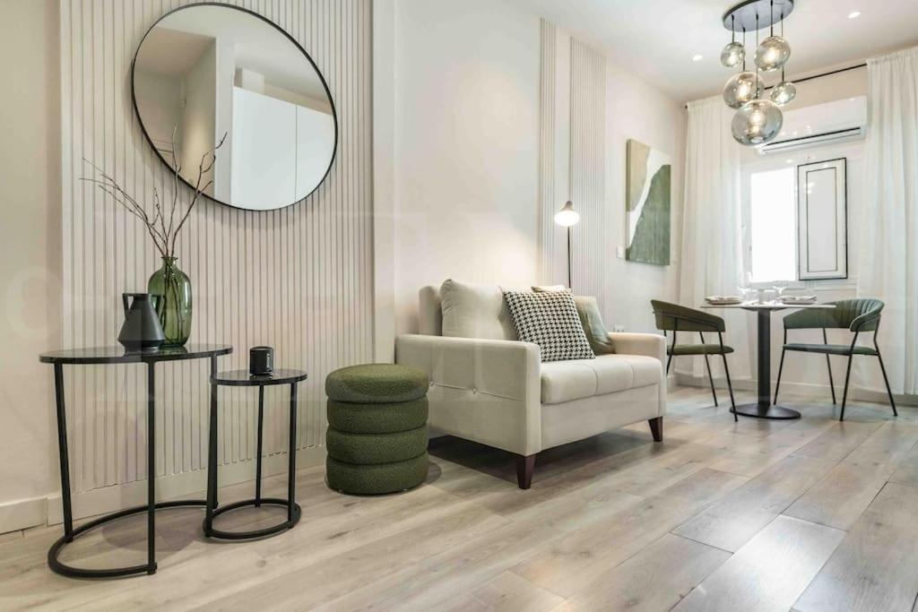 Hidden Gem studio in the heart of Malaga by REMS - 5