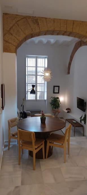 el 2 de Flamenco BajoA, Cádiz