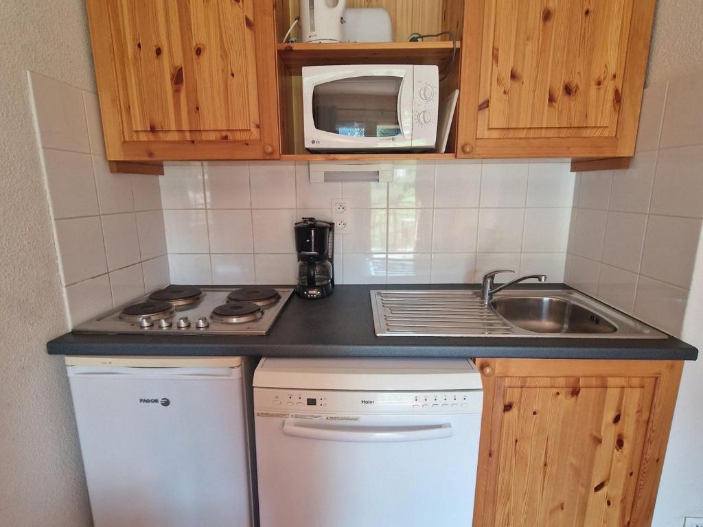 Appartement 2 pièces pour 4 pers, balcon sud et près télécabine - FR-1-265-206 - 3