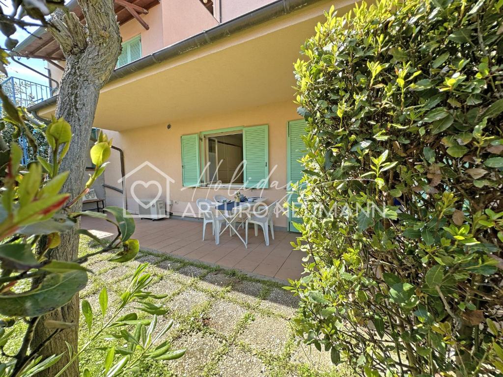 635 - Bilocale a Marcelli al Villaggio Rosa, con giardino e barbecue in muratura, climatizzato - SPIAGGIA AL WHITE BEACH CLUB INCLUSA - 1
