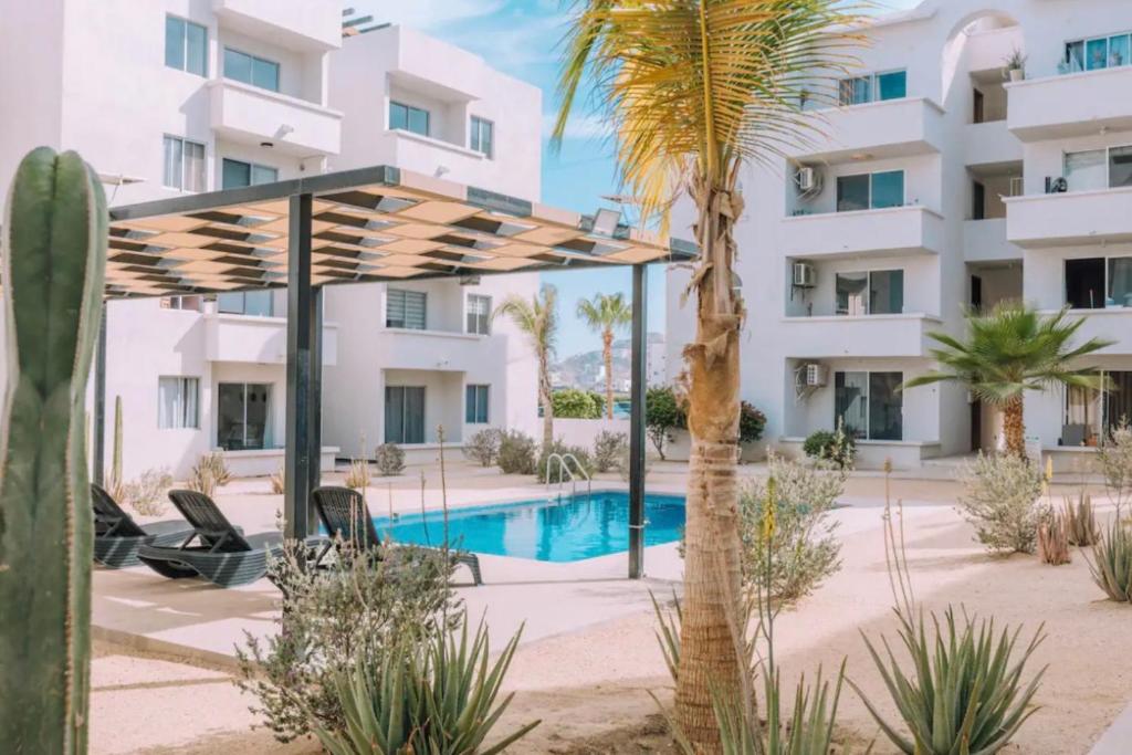 Ocean Condo in the center of Cabo San Lucas - 4