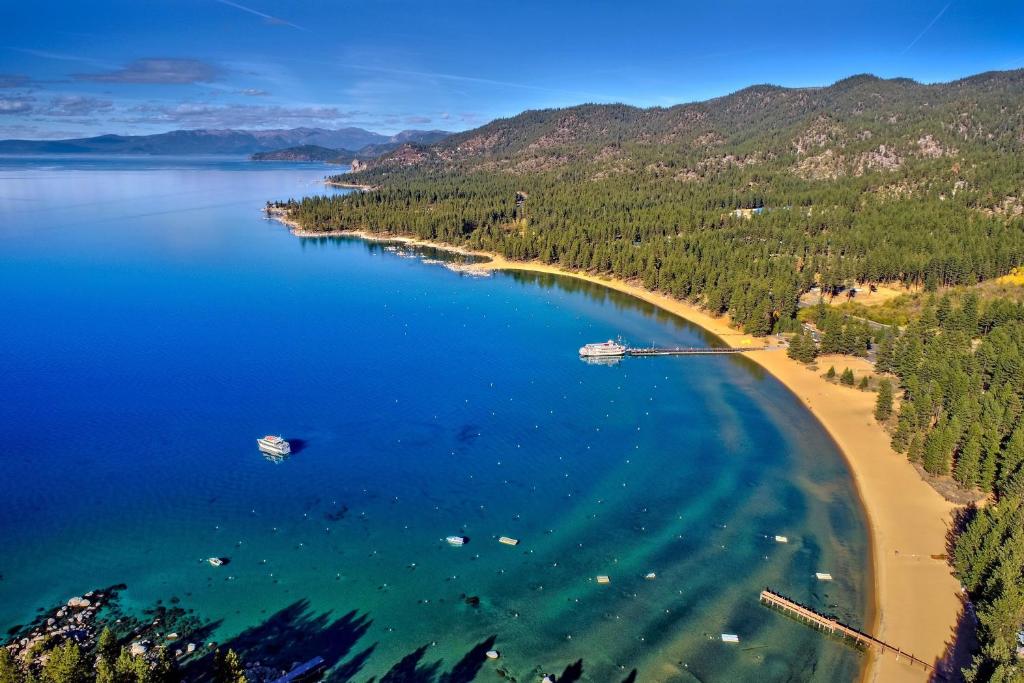 LX07 Skyfall lakeview house with dry sauna close to Edgewood, Zephyr Cove