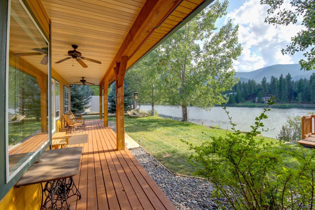 Clark Fork Riverfront Home with Dock!, Thompson Falls