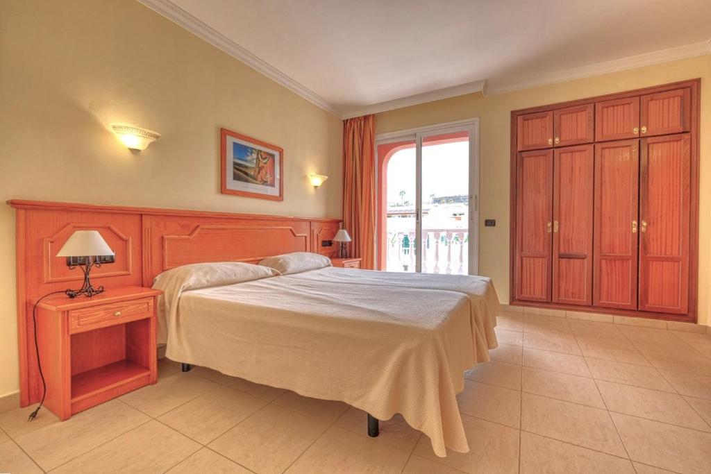 Apartamentos Callaomar — Hotel rooms in Callao Salvaje, Canary Islands