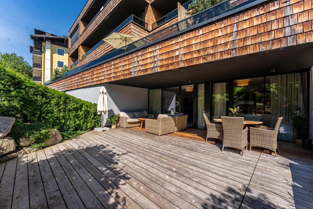 Schonblick Residence Apartments - next to AREIT gondel station