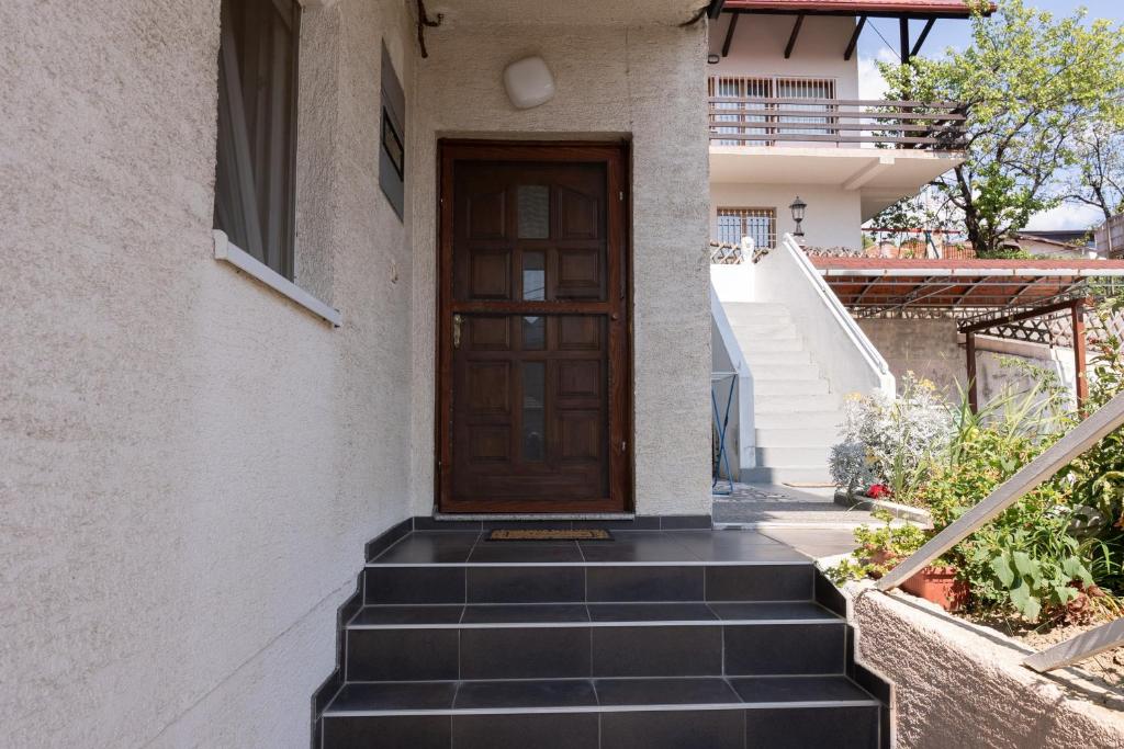 Stari Grad Apartment-free parking - 3