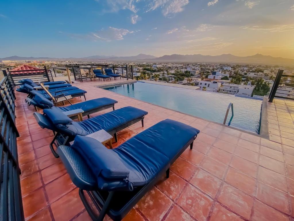 Downtown Cabo! 1bdrm loft lands end view from pool, Cabo San Lucas