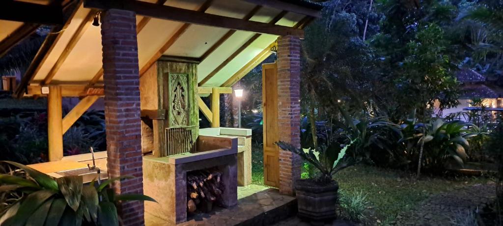 Facilities, Mi Casa Guest House in Banyuwangi