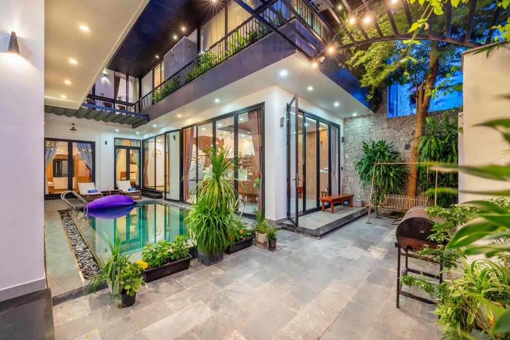 U Maison by Class6
