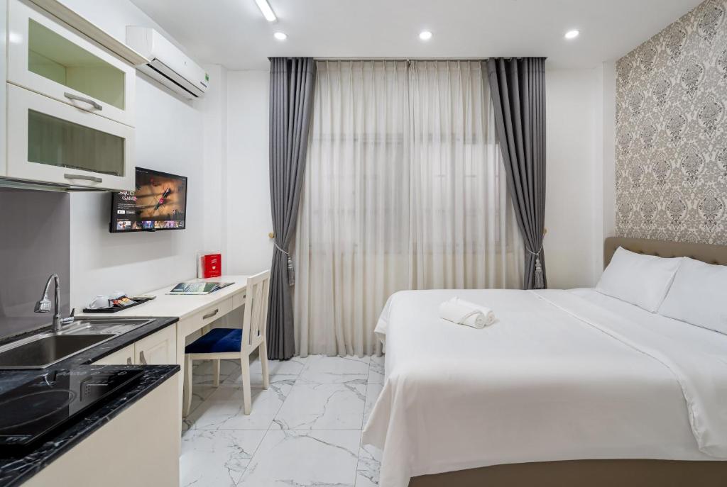 Lotus Hotel Nguyễn Phi Khanh Q1