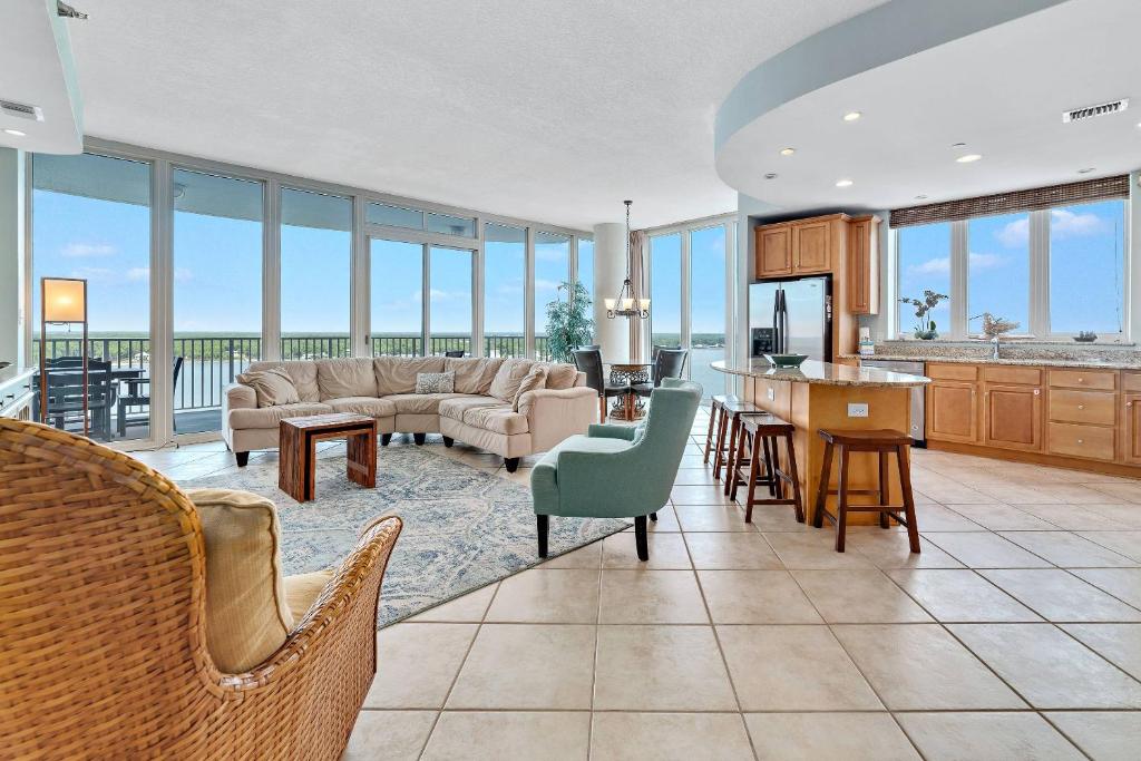 Lagoon Tower 1402, Gulf Shores