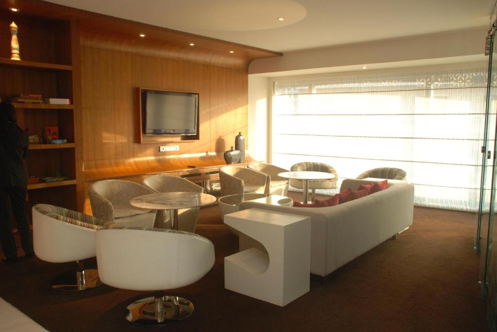 Bar/lounge