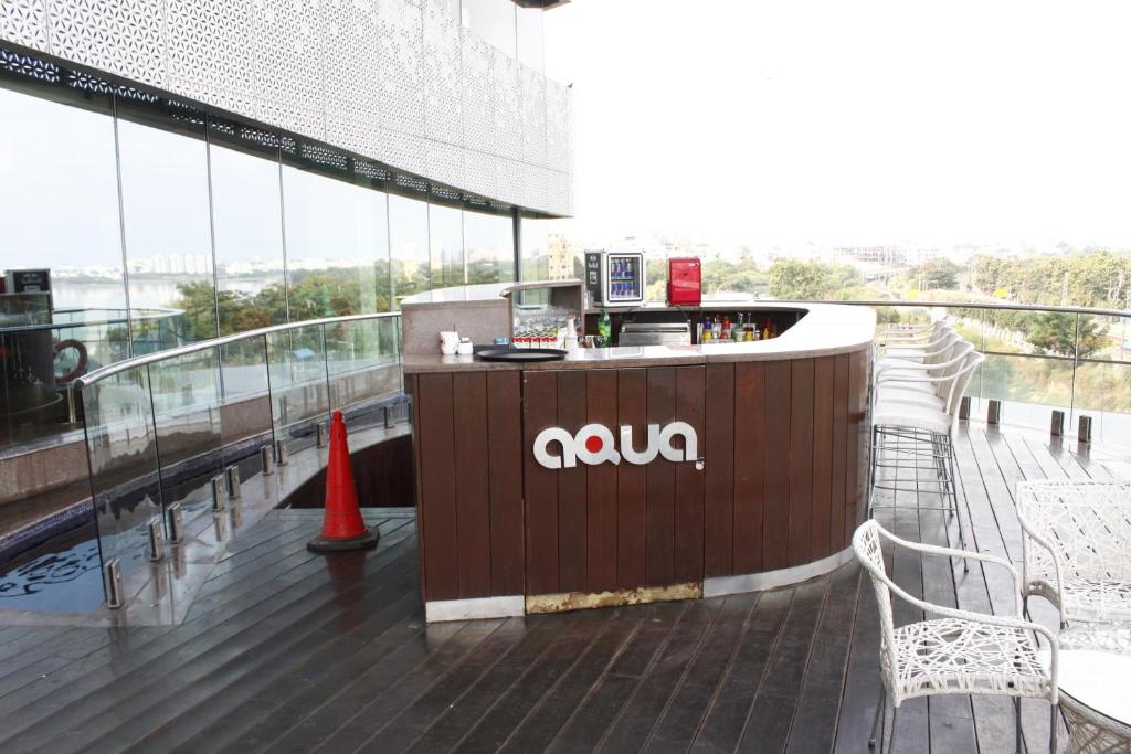 Bar/lounge