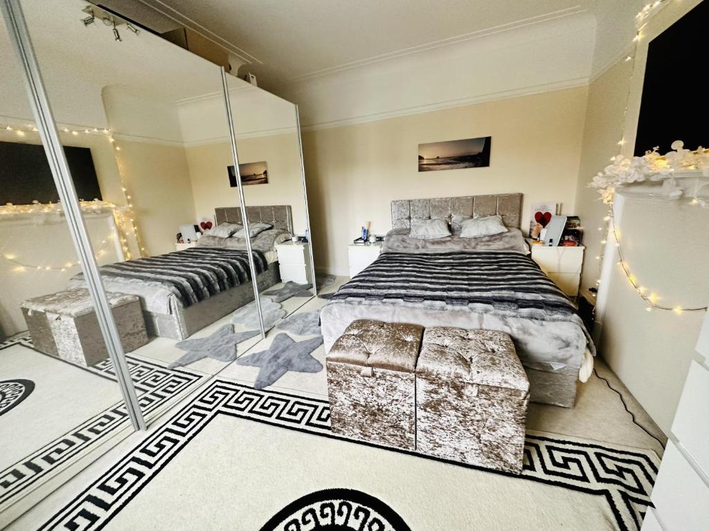 GerrardsCross-Sleeps4-Parking-PetFriendly-Wembley, Gerrards Cross