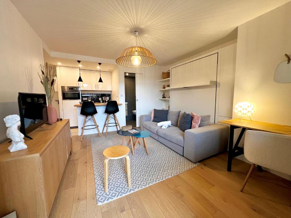 LArsenal avec parking, centre de Rennes, Rennes