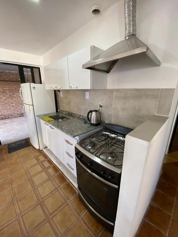 alquier de casa 2 dormitorios en mendoza - 3