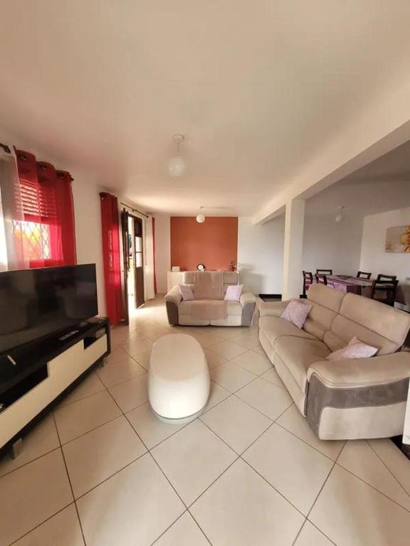 Ecrin Bleu, Sainte-Luce