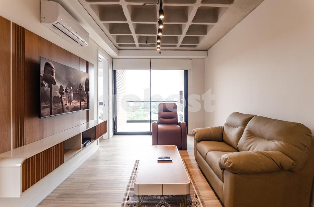 Modern and equipped 2 bedroom apt in Villa Morra - 1