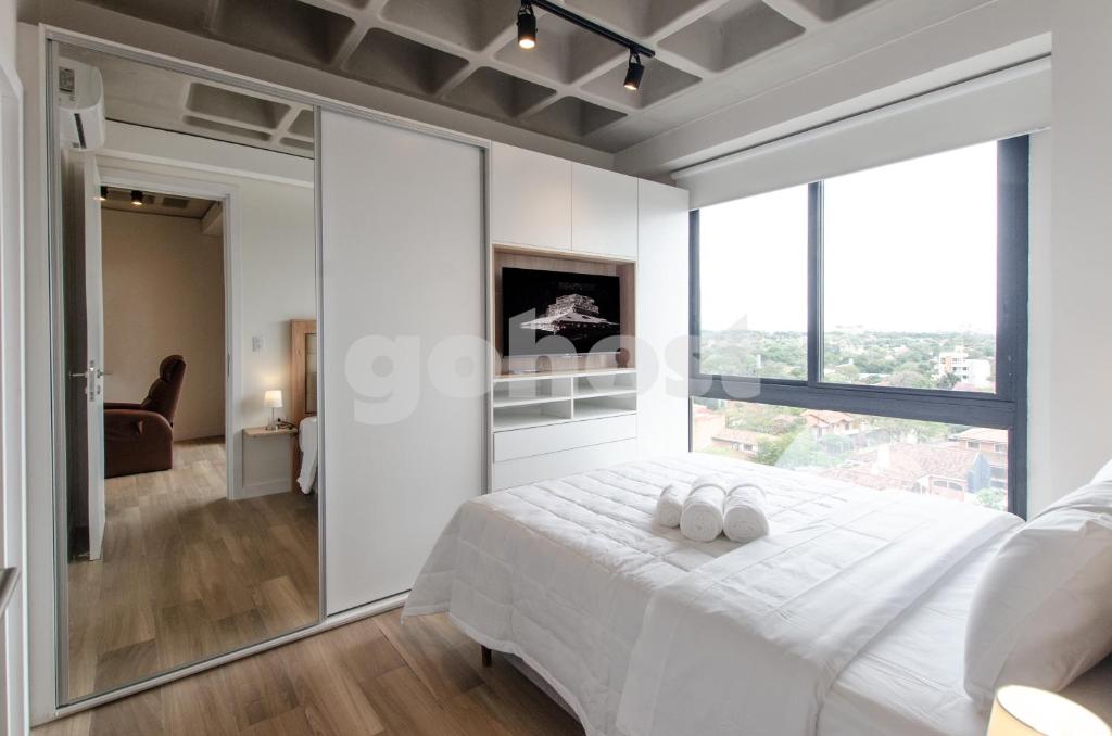 Modern and equipped 2 bedroom apt in Villa Morra - 2