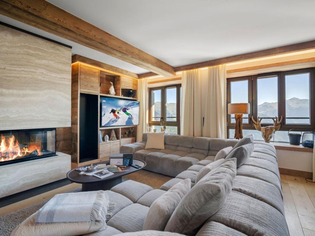 Luxueux Duplex Courchevel 1850, 3 Chambres, près des Pistes, Parking, Services Inclus - FR-1-564-118, Courchevel